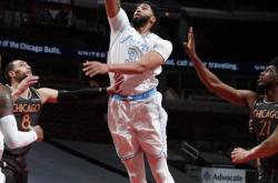 开云app手机版 -里程碑夜！多伦多猛龙迎来里程碑，NBA季后赛国际比赛日刷纪录，质疑声仍在，团队化学反应显著的简单介绍