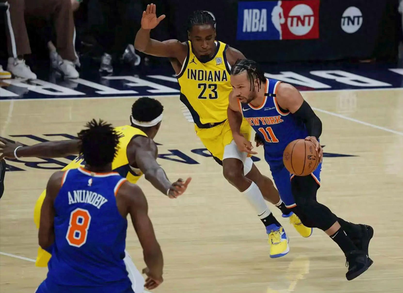 关于国际比赛日体能课后,纽约尼克斯调整名单备战NBA季后赛,气氛紧张,数据趋势出现新变化的信息 关于国际比赛日体能课后,纽约尼克斯调整名单备战NBA季后赛,气氛紧张,数据趋势出现新变化的信息